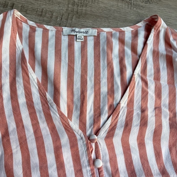 Madewell Women’s V-Neck Top Peplum Popover In Stripe In Dried Coral Color SZ XXS - Picture 5 of 10